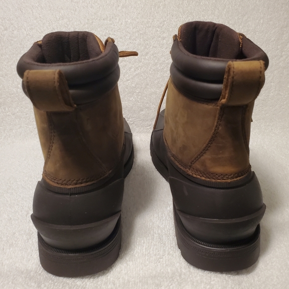 UGG Gatson Mid - Picture 5 of 7